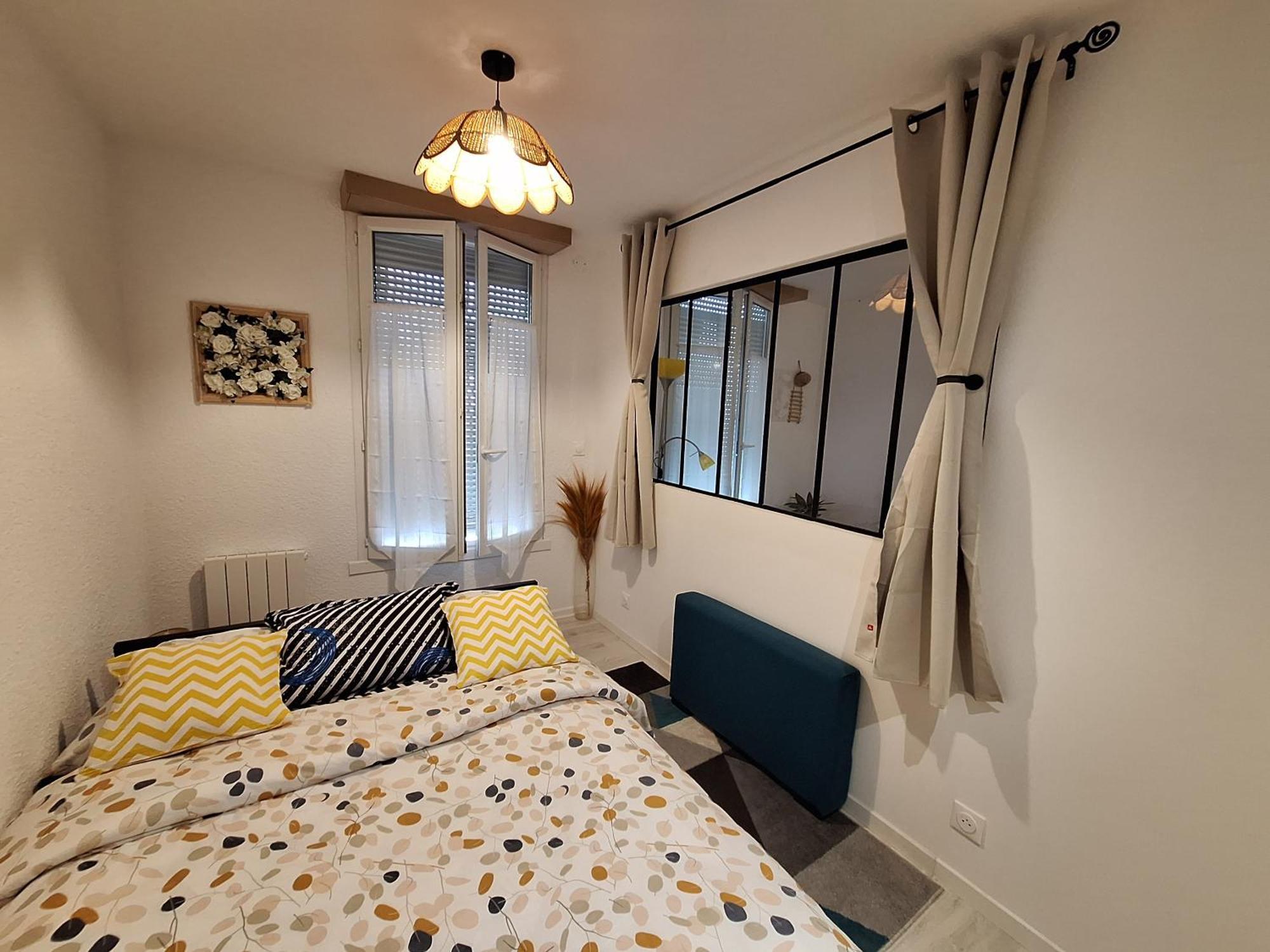 Joli T2 Renove Bord Plan D'eau Apartment Saint-Jean-d'Angely